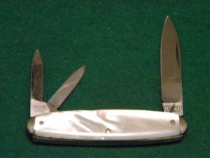 E Bruckmann Solingen Germany Pearl Whittler Knife - C. 1891-1956