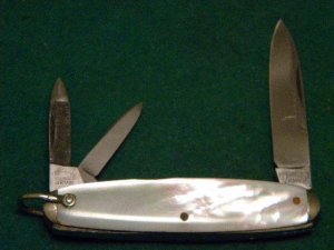 E Bruckmann Solingen Germany Pearl Whittler Knife - C. 1891-1956