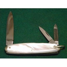 E Bruckmann Solingen Germany Pearl Whittler Knife - C. 1891-1956 E Bruckmann Solingen Germany Pearl Whittler Knife - C. 1891-1956