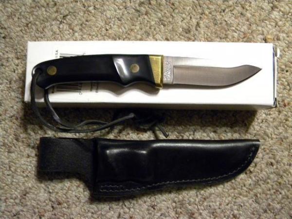 Schrade + USA PH1 Pro Hunter Fixed Blade Sheath Knife  - NIB
