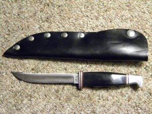 Case XX Stainless USA 1965-69 Black Composition #300 Apache Sheath Knife