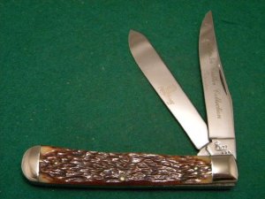 Queen #19 Rogers Bone Trapper Knife 