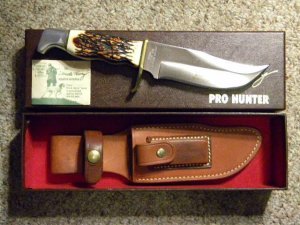 Schrade Walden NY USA Staglon 171UH Pro Hunter Fixed Blade Sheath Knife Birds Head Pommel - NIB