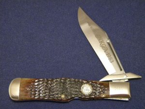 Case XX SS USA 1983 Bone C61050L Coke Bottle Swing Guard Lockback NKCA Club Knife