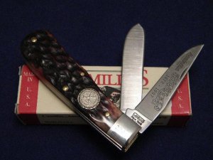 Camillus New York USA Bone Remington Salutes The NKCA 1972-1997 Mini Trapper Knife - NIB