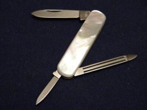 Hen and Rooster Solingen Stainless Pearl Equal End Lobster Knife c.Pre 1975
