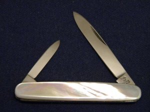 Hen and Rooster Solingen Stainless Pearl Pen Knife c.Pre 1975