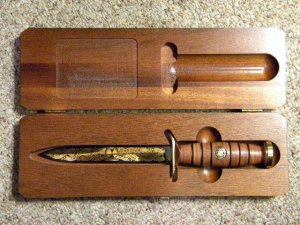 American Historical Foundation US Army 7th Infantry Division USM3 Imperial Trench Knife - NIB