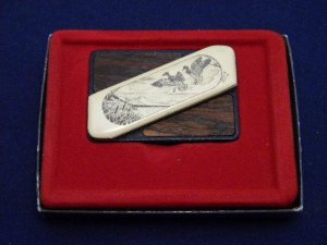 Gerber Portland, OR 97223 USA Scrimshawed Touche' Belt Buckle Knife - NIB