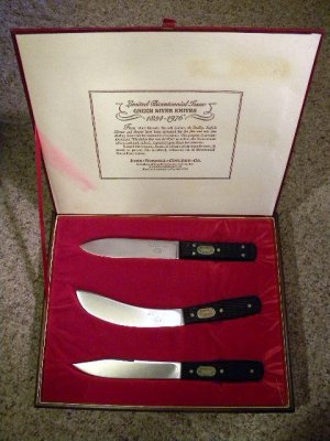John Russel Cutlery Co. Green River Works 1834-1976 Bicentennial 3 Knife Set - NIB