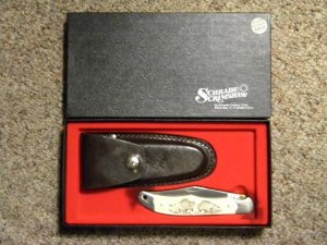 Schrade USA SC500 Buffalo Scrimshaw Folding Hunter Linerlock Knife c.1998 - NIB