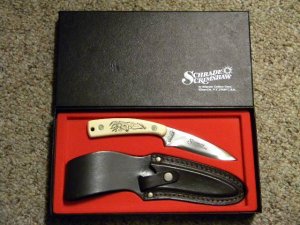 Schrade USA SC501 Whitetail Buck Scrimshaw Sheath Knife c.1979 - NIB