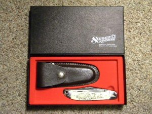 Schrade USA SC508 Bear Scrimshaw Folding Hunter Knife c.1979 - NIB