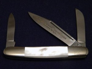 Fight'n Rooster Frank Buster Cutlery (Japan) Pearl 1980 NKCA Museum Founders Stockman Knife