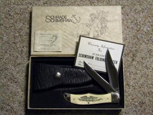Schrade USA 260SC Scrimshaw Folding Hunter Knife - NIB