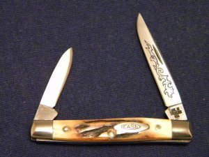 Case XX Stainless USA 5233 SSP 3 Dot (1977) Blue Sroll Stag 2 Blade Pen Knife - Mint