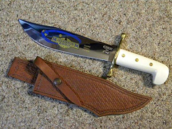 Case XX USA 1 Dot (1999) Millennium 2000 Bowie Sheath Knife Limited Edition 1 of 500 Case XX USA 1 Dot (1999) Millennium 2000 Bowie Sheath Knife Limited Edition 1 of 500