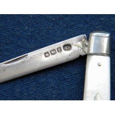 Vintage Fruit Knife Pearl Handles w/Sterling Silver Blade - C. 1923 - Sheffield Vintage Fruit Knife Pearl Handles w/Sterling Silver Blade - C. 1923 - Sheffield