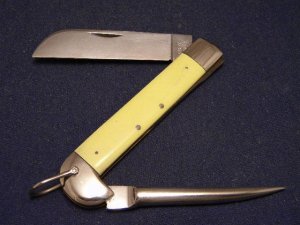 Case XX Stainless 1940-64 Flat Yellow 3246R Marlin Spike Riggers Knife