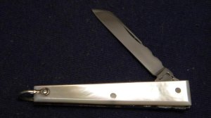 G. Ibberson (Stan Shaw) Sheffileld England 1976 Pearl Princess Margaret 1 Blade Fob Knife
