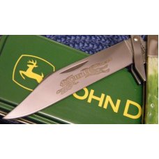 Case XX USA 2002 Bright Green Bone 6111 1/2L SS John Deere Cheetah Knife - NIB Case XX USA 2002 Bright Green Bone 6111 1/2L SS John Deere Cheetah Knife - NIB