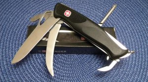 Wenger Switzerland Stainless Black 16303 Ranger 58 Folding Linerlock Knife with Pocket Clip - NIB