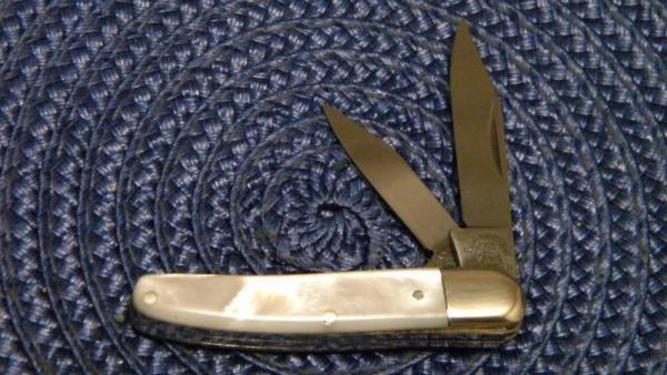 Fight'n Rooster Frank Buster Celebrated Cutlery Germany Pearl Mini Jack Knife Fight'n Rooster Frank Buster Celebrated Cutlery Germany Pearl Mini Jack Knife