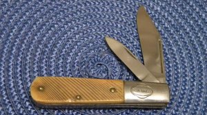 John Primble Belknap HDW & MFG Co. 5722 Green Bone Blue Grass Barlow Knife - c.1950's