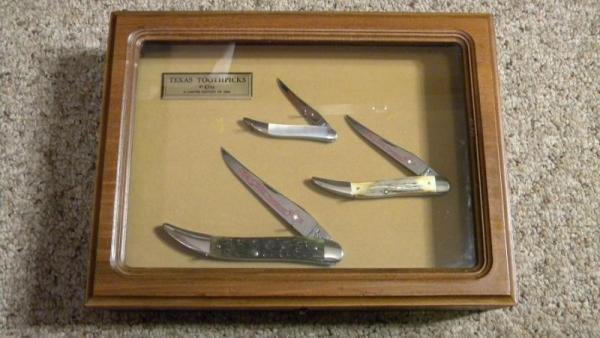 Case XX SS USA 6 Dot (1984) Texas Toothpicks Knife Set in Wood Display Case XX SS USA 6 Dot (1984) Texas Toothpicks Knife Set in Wood Display