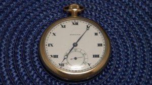 Vintage Hamilton #910 17 Jewels Size 8 Pocket Watch c.1922 Runs Good