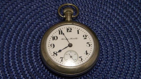 Vintage Hampden Watch Co. Champion 7 Jewels Swing Out Size 16 Pocket Watch c.1908 Runs Good Vintage Hampden Watch Co. Champion 7 Jewels Swing Out Size 16 Pocket Watch c.1908 Runs Good