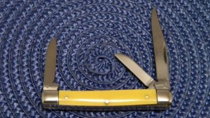 Queen Steel #34 Yellow No Tang Stamp Etched Stockman Knife - c.1960's