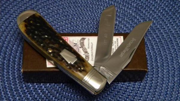 Schatt & Morgan Titusville PA. 1996 Golden Root Bone 042101 Jumbo Trapper Knife - NIB Schatt & Morgan Titusville PA. 1996 Golden Root Bone 042101 Jumbo Trapper Knife - NIB