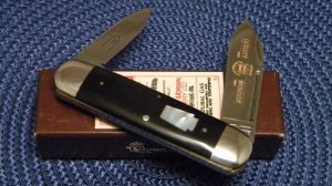 Schatt & Morgan Titusville PA. 2002 Horn 142265 Little Sunfish Knife w/Pearl Shield - NIB