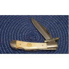 Puma Germany Medici SMO P210563 Bone Swing Guard Lockback Knife - NIB Puma Germany Medici SMO P210563 Bone Swing Guard Lockback Knife - NIB