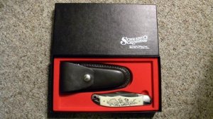 Schrade USA SC508 Scrimshaw Folding Hunter Knife & Pouch c. 1979 - NIB