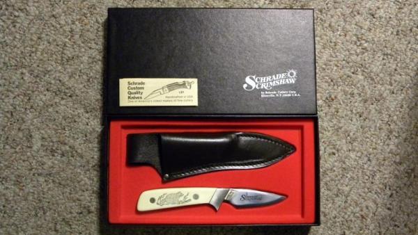 Schrade USA SC509 Scrimshaw Little Finger Fixed Blade Sheath Knife c. 1982 - NIB Schrade USA SC509 Scrimshaw Little Finger Fixed Blade Sheath Knife c. 1982 - NIB