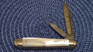 Fight'n Rooster Frank Buster Celebrated Cutlery Germany Pearl The Captain's Rooster Jack Knife