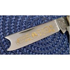 Fight'n Rooster Frank Buster Celebrated Cutlery Pearl The Captain's Rooster One Arm Razor Knife Fight'n Rooster Frank Buster Celebrated Cutlery Pearl The Captain's Rooster One Arm Razor Knife