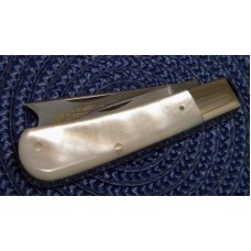 Fight'n Rooster Frank Buster Celebrated Cutlery Pearl The Captain's Rooster One Arm Razor Knife Fight'n Rooster Frank Buster Celebrated Cutlery Pearl The Captain's Rooster One Arm Razor Knife