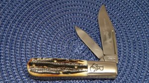 Robeson Shuredge USA (by Queen Cut. Co.) Bone Mastercraft Barlow Knife