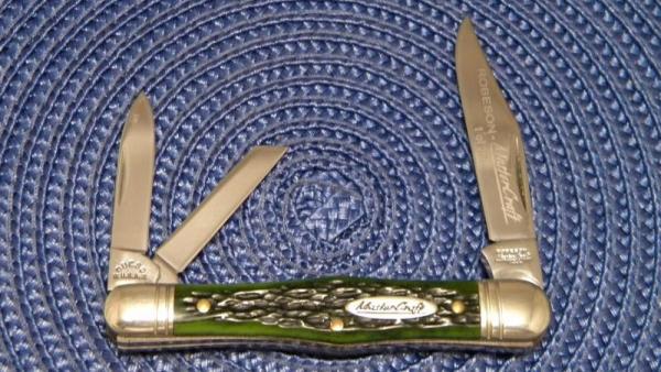 Robeson Shuredge USA (by Queen Cut. Co.) Green Bone Mastercraft Whittler Knife Robeson Shuredge USA (by Queen Cut. Co.) Green Bone Mastercraft Whittler Knife
