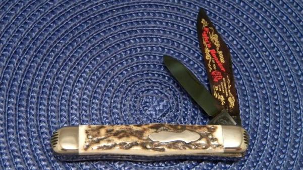 Fight'n Rooster Frank Buster Celebrated Cutlery Germany Stag 2 Blade Jack Knife Blued Blades Fight'n Rooster Frank Buster Celebrated Cutlery Germany Stag 2 Blade Jack Knife Blued Blades