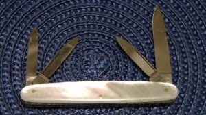 E Bruckmann Solingen Germany Pearl 4 Blade Pen Knife - C. 1891-1956