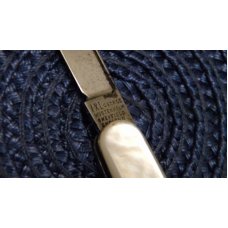 I* X.L. George Wostenholm Sheffield Pearl Lobster Knife