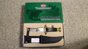 Case XX USA 2010 Buffalo Horn Kodiak Fixed Blade Sheath Knife - NIB