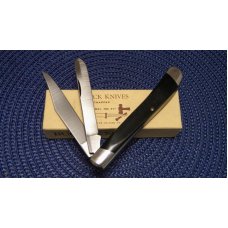 Buck 311 USA (Camillus) Black Delrin Slimline Trapper Knife in Box c. Pre 1986 Buck 311 USA (Camillus) Black Delrin Slimline Trapper Knife in Box c. Pre 1986