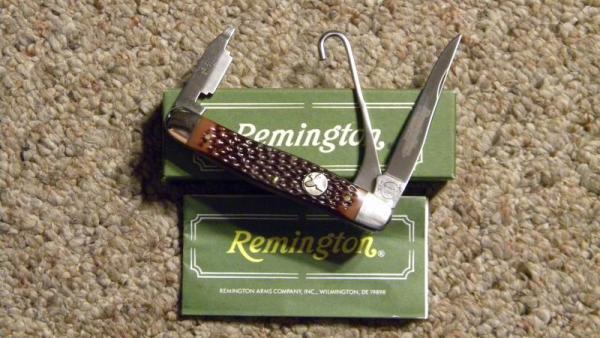 Remington UMC USA R1 Delrin Upland Bird Knife with Choke Blade (1st Year Knife) - NIB Remington UMC USA R1 Delrin Upland Bird Knife with Choke Blade (1st Year Knife) - NIB