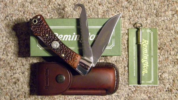 Remington UMC USA R3 Delrin Big Game Dual Lockback Knife & Pouch (1st Year Knife) - NIB