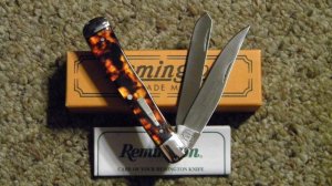 Remington UMC USA 2002 Imit. Tortoise Shell R295T Bullet The Apprentice Trapper Knife - NIB